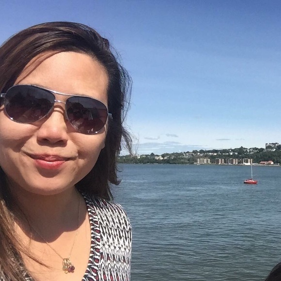 Hi, I’m Claudia - Picture 2 of 2